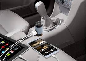 Handsfree Technaxx BT-X25, s nabíječkou do auta, 2× USB 

 obrázok produktu 3 z 4