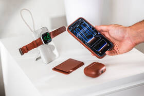 Powerbank Epico UltraPack 4in1 Watch Mag+ 10000 mAh sivý

 obrázok produktu 9 z 11