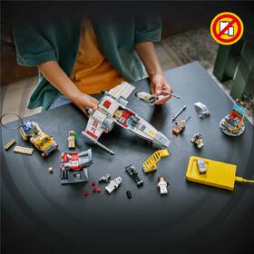 Stavebnica LEGO® Star Wars™ 75423 SMART Play™: Luke a jeho stíhačka Red Five X-Wing™ 

 obrázok produktu 6 z 8