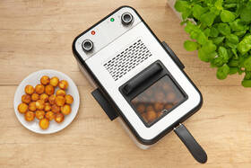 Fritéza Sencor SFR 7200SS 

 obrázok produktu 10 z 20