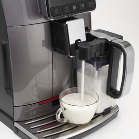Automatický kávovar Gaggia Prestige 

 obrázok produktu 3 z 6