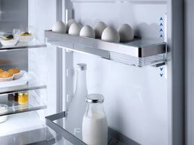 Chladnička Miele K 7473 D 

 obrázok produktu 3 z 13