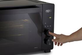 Mini rúra Hisense HOM30AF AirFry čierna

 obrázok produktu 1 z 9
