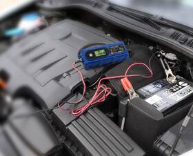 Nabíjačka autobatérií Compass 6/12V, 120 Ah 07146 

 obrázok produktu 6 z 7