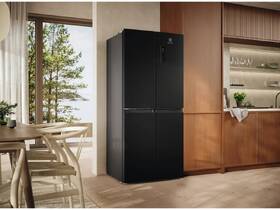 Americká chladnička Electrolux LLT6ME42K7 čierna/nerez

 obrázok produktu 8 z 9