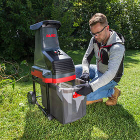 Drvič záhradného odpadu AL-KO LH 2810 Easy Crush 

 obrázok produktu 2 z 3