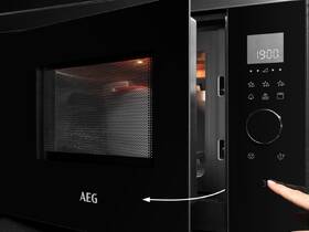 Mikrovlnná rúra AEG MBE2658SEM 

 obrázok produktu 5 z 8