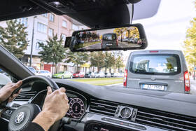 Autokamera LAMAX S9 Dual GPS (s detekciou radarov) čierna

 obrázok produktu 5 z 8