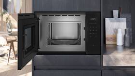 Mikrovlnná rúra Siemens BF525LMB1 čierna

 obrázok produktu 4 z 11