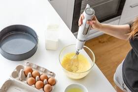 Ponorný mixér Sencor SHB 4460WH-EUE3 biely

 obrázok produktu 18 z 21