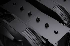 Chladič CPU Noctua NH-D15 chromax.black 

 obrázok produktu 4 z 6
