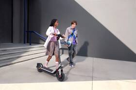Elektrická kolobežka Segway eKickscooter Ninebot E3 E 

 obrázok produktu 29 z 31