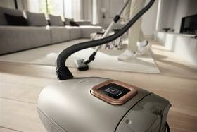 Podlahový vysávač Miele Comfort 

 obrázok produktu 5 z 12