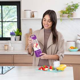 Stolný mixér Nutribullet NBP003U fialový

 obrázok produktu 6 z 9
