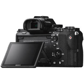 Digitálny fotoaparát Sony 7 II + 28-70 OSS čierny

 obrázok produktu 1 z 12