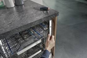 Súprava na obloženie a pripevnenie Siemens SZ30BI02 nerez

 obrázok produktu 1 z 1