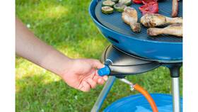 Gril záhradný plynový Campingaz Party Grill 600  

 obrázok produktu 4 z 8