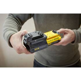 Adaptér Stanley SFMCB100-XJ 

 obrázok produktu 4 z 8