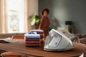 Žehliaci systém Philips PSG7040/10 PerfectCare 7000 Series 

 obrázok produktu 4 z 8