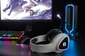 Headset Canyon Shadder GH-6, RGB podsvietenie, USB + 3,5 mm jack, 2m kábel biely

 obrázok produktu 4 z 4