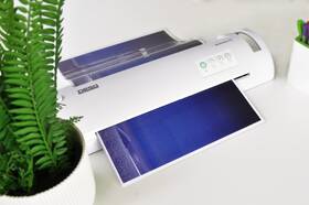Laminátor DESQ A3 High speed biely

 obrázok produktu 13 z 13
