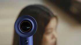 Fén Philips BHD839/00 ThermoShield Advanced modrý

 obrázok produktu 9 z 17