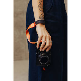 Popruh Peak Design Cuff oranžové

 obrázok produktu 4 z 4
