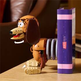 Stavebnica LEGO® │ Disney a Pixar 43301 Knižní zarážky: Slinky z filmu Toy Story 

 obrázok produktu 4 z 8