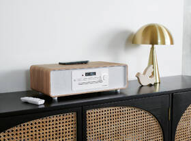 Mikro HiFi systém Thomson MIC301IBT biely/hnedý

 obrázok produktu 6 z 7
