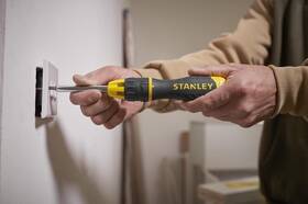Skrutkovač Stanley 0-68-010 

 obrázok produktu 8 z 9