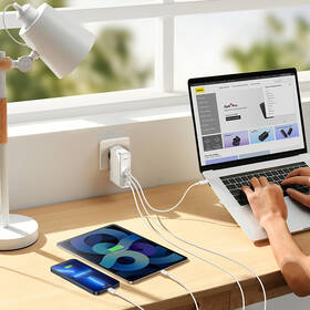 Nabíjačka do siete Baseus GaN5 Pro, 2x USB-C + USB-A 140W biela

 obrázok produktu 7 z 10