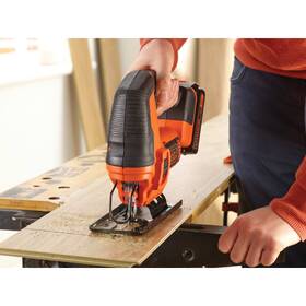 Priamočiara píla Black-Decker BDCJS18N-XJ (bez batérie) 

 obrázok produktu 3 z 3