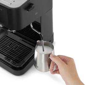 Pákový kávovar De'Longhi EC 230.BK čierny

 obrázok produktu 4 z 6