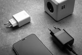 Nabíjačka do siete FIXED 2x USB 17W Smart Rapid Charge + micro USB kábel 1m čierna

 obrázok produktu 5 z 7
