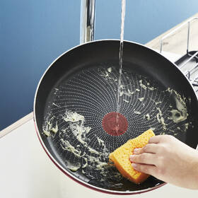 Panvica Tefal L7240402, 24 cm vínová

 obrázok produktu 3 z 5
