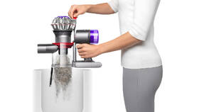 Tyčový vysávač Dyson V8 Absolute 2023 strieborný

 obrázok produktu 5 z 6