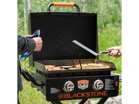 Gril záhradný plynový Blackstone 22" BS-2350 

 obrázok produktu 4 z 8