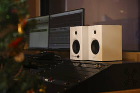 Reproduktory Edifier MR4 (2 ks) biele

 obrázok produktu 7 z 7