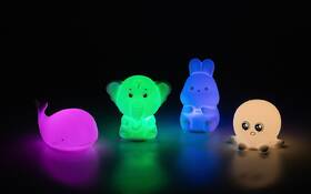 Stolná lampička Rabalux Lightimals 76042 biela

 obrázok produktu 9 z 9