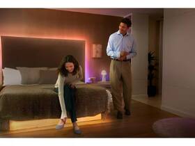 LED pásik Philips Flux strip, White and Color Gradient, 4 m 

 obrázok produktu 3 z 4