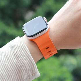Remienok Mobile Origin Strap III na Apple Watch 44/45/46/49mm oranžový

 obrázok produktu 5 z 12