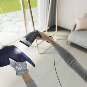 Ručný naparovač odevov Electrolux E6HS1-2EG sivý

 obrázok produktu 5 z 6