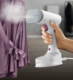 Ručný naparovač odevov Braun GS5011.PU biely/fialový

 obrázok produktu 4 z 4