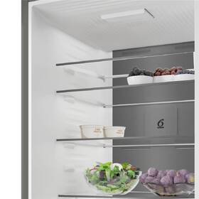 Chladnička s mrazničkou Whirlpool WHK 26373 XR6E čierna

 obrázok produktu 8 z 21