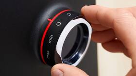 Mlynček na mäso Bosch MFWS430B čierny

 obrázok produktu 8 z 17