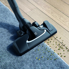 Hubica Electrolux ZE140 

 obrázok produktu 1 z 2