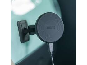 Držiak na mobil SP Connect Charging Adhesive Mount Pro SPC+ čierny

 obrázok produktu 4 z 8