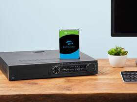 Pevný disk 3,5" Seagate SkyHawk 4TB 

 obrázok produktu 3 z 5