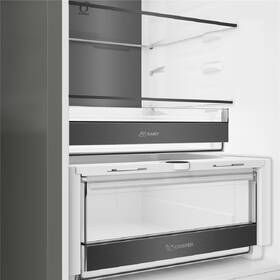 Chladnička s mrazničkou Whirlpool WHK 26373 XR6E čierna

 obrázok produktu 13 z 21