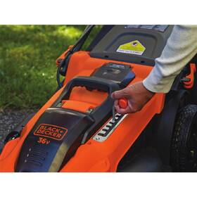 Kosačka Black-Decker CLMA4820L2, 2 aku 

 obrázok produktu 8 z 15